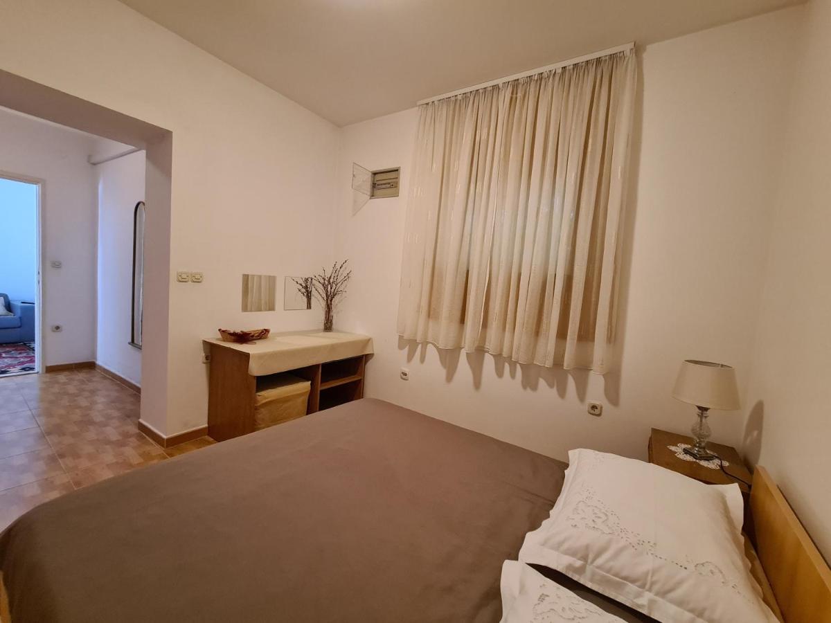 Apartments Srzic No1 มาคาร์สกา ภายนอก รูปภาพ