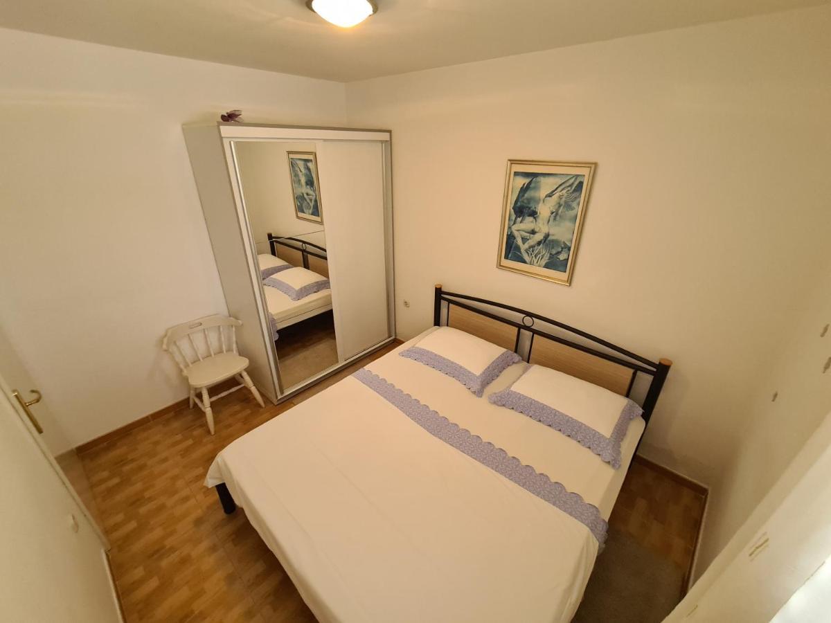 Apartments Srzic No1 มาคาร์สกา ภายนอก รูปภาพ