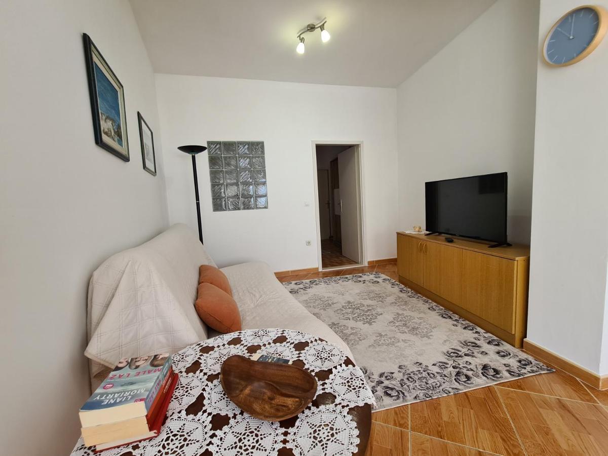 Apartments Srzic No1 มาคาร์สกา ภายนอก รูปภาพ