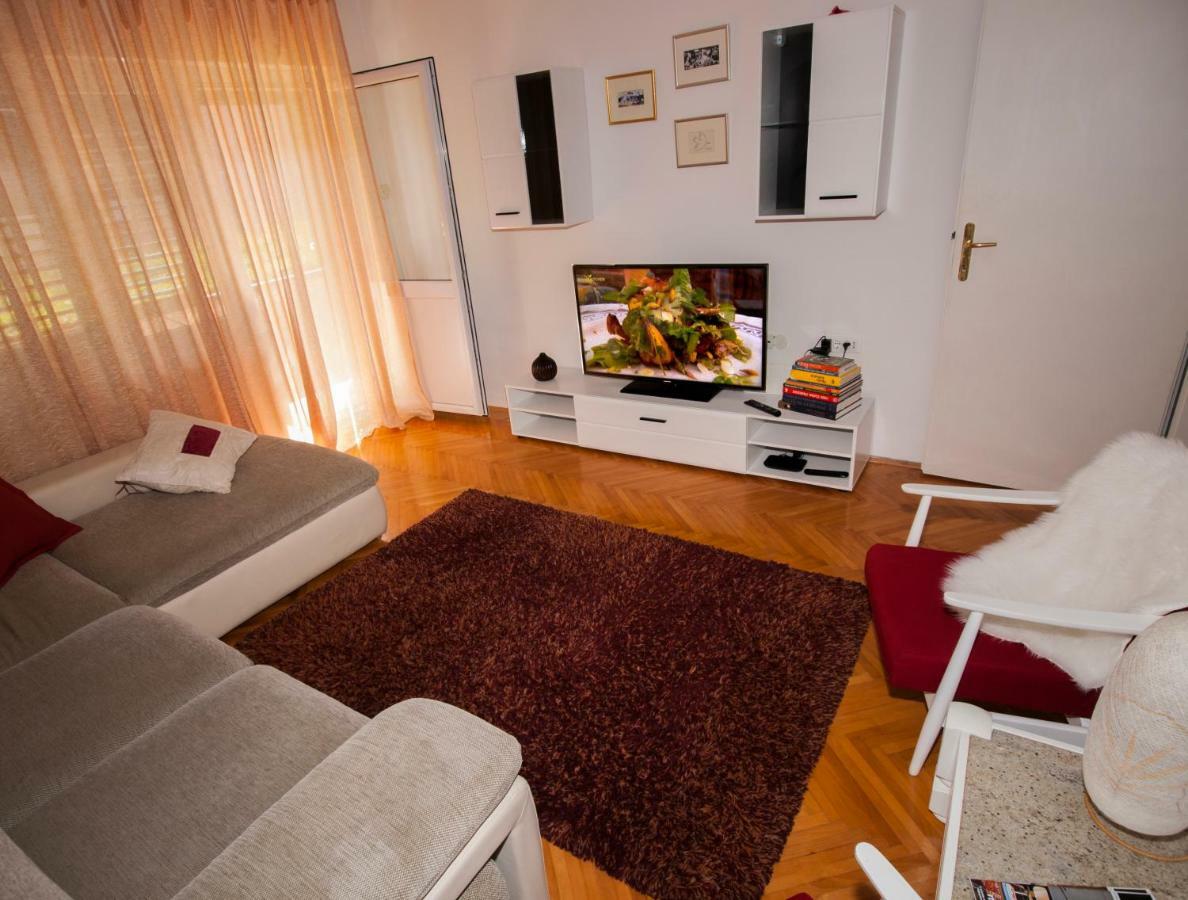 Apartments Srzic No1 มาคาร์สกา ภายนอก รูปภาพ